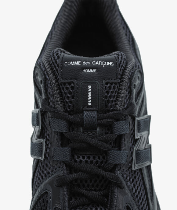 Comme Des Garcons Homme - CDGH x NB 1906RCM