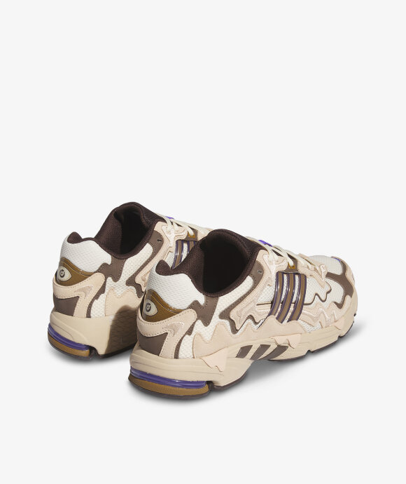 adidas Originals  - BAD BUNNY RESPONSE