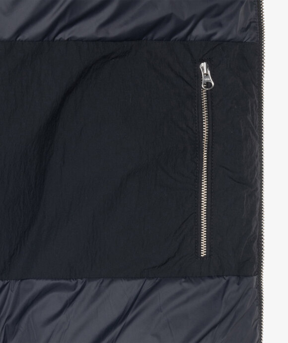 Stüssy - Nylon Down Puffer