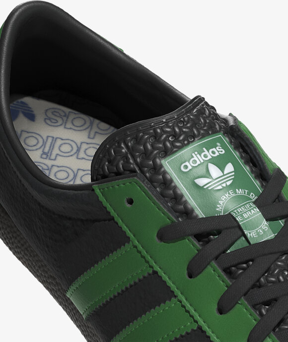 adidas Originals  - LONDON