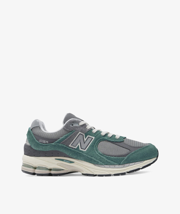 New Balance - M2002REM