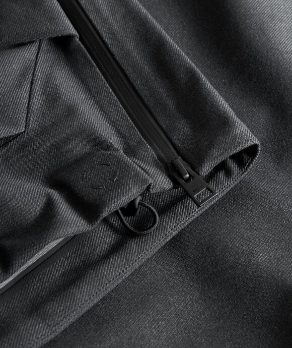Norse Projects - Textured Twill Gore-Tex 3L Stand Collar Jacket