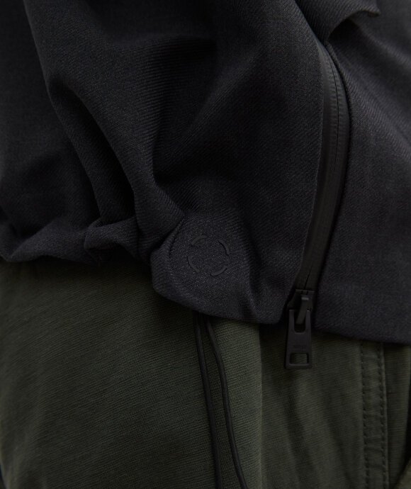 Norse Projects - Textured Twill Gore-Tex 3L Stand Collar Jacket