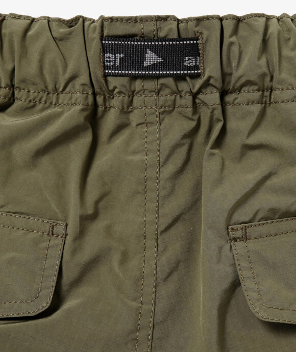 And Wander - Oversized Cargo Short Pants