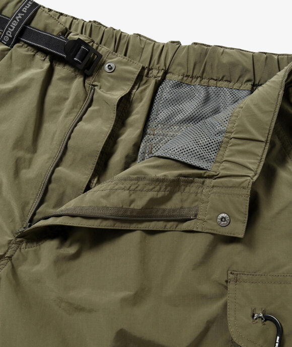 And Wander - Oversized Cargo Short Pants