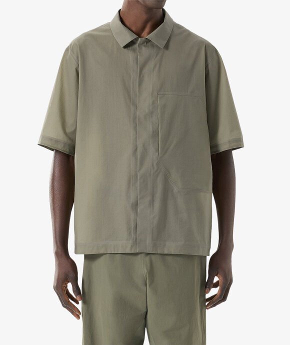 Veilance - DEMLO SS SHIRT