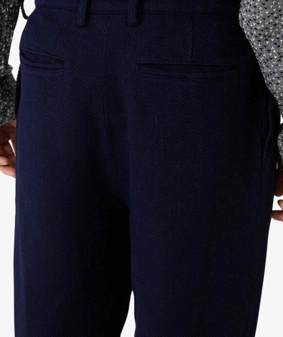 Blue Blue Japan - MEN'S WOVEN PURE INDIGO LIGHT  "SASHIKO" TROUSERS