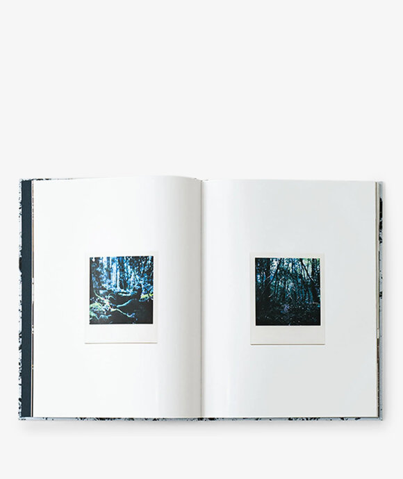 nanamica - SLOW COLLAPSE - ONE OCEAN ALL LANDS - A Photo Book