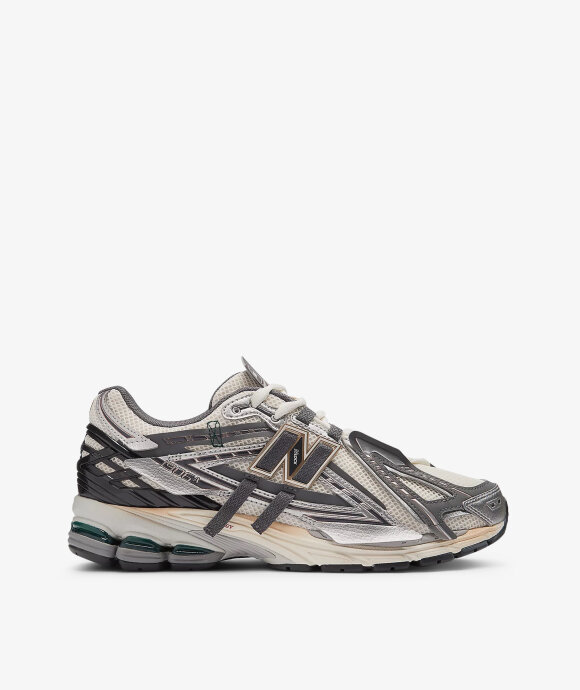 New Balance - M1906AD