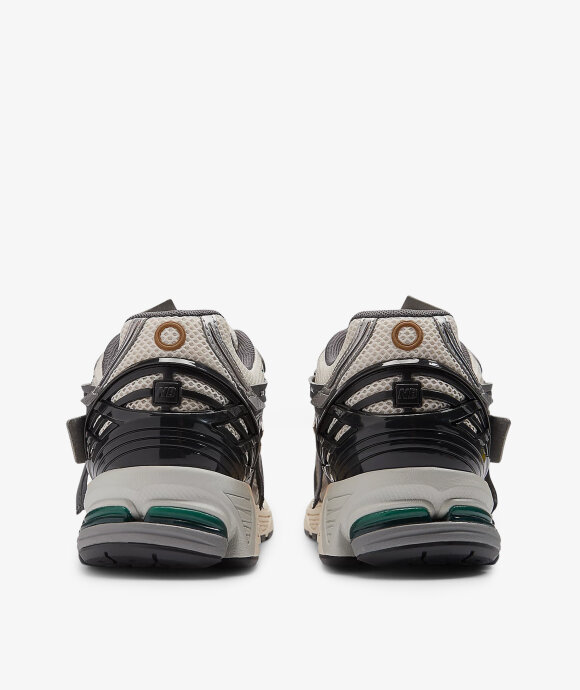 New Balance - M1906AD